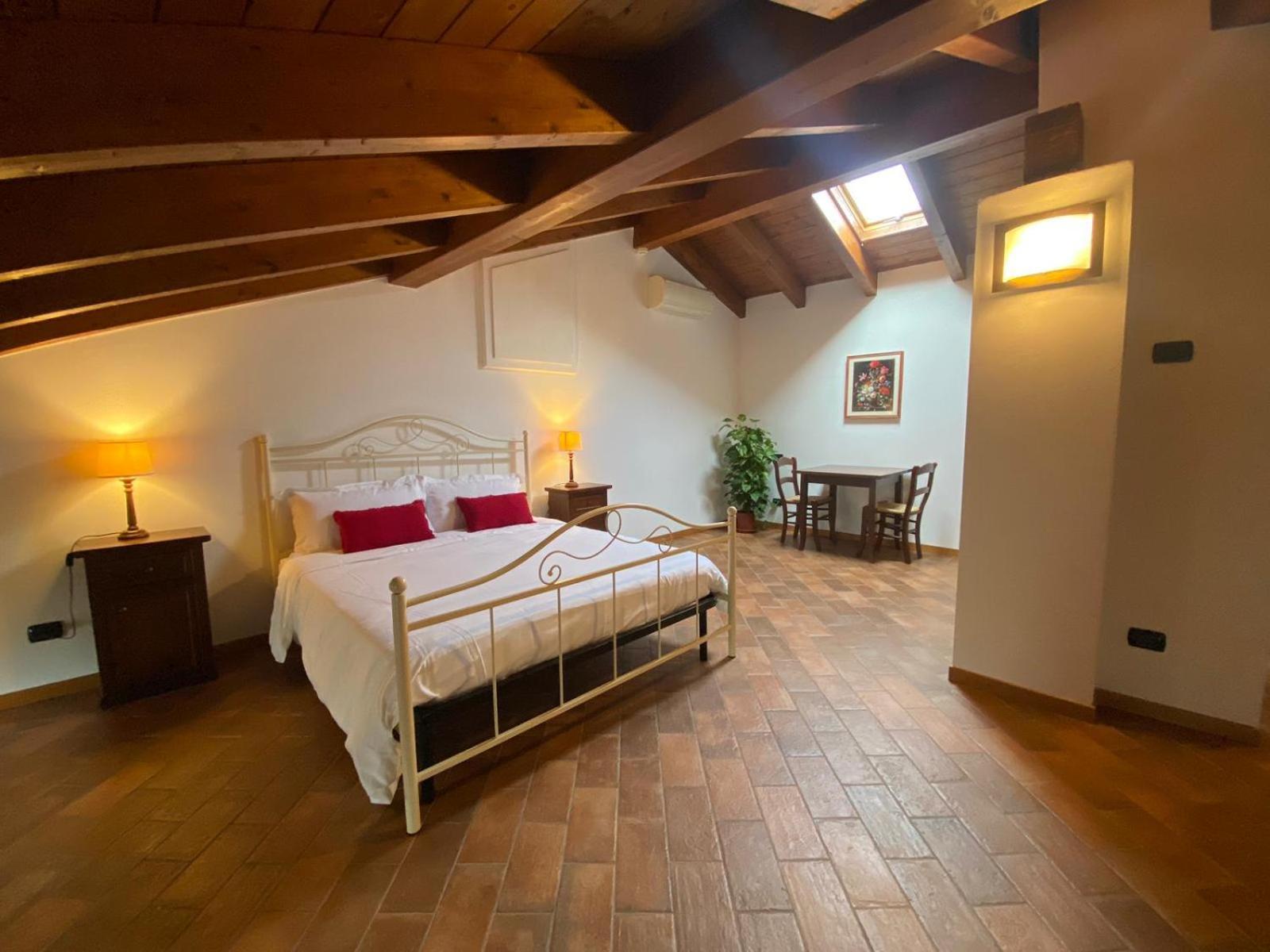 Quattro Castella Locanda Corte Ruspecchio Bed & Breakfast エクステリア 写真